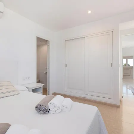 빌라 V206 Isabel 손 보우