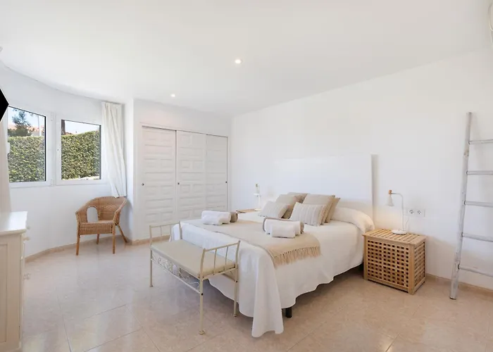 V206 Isabel * Son Bou